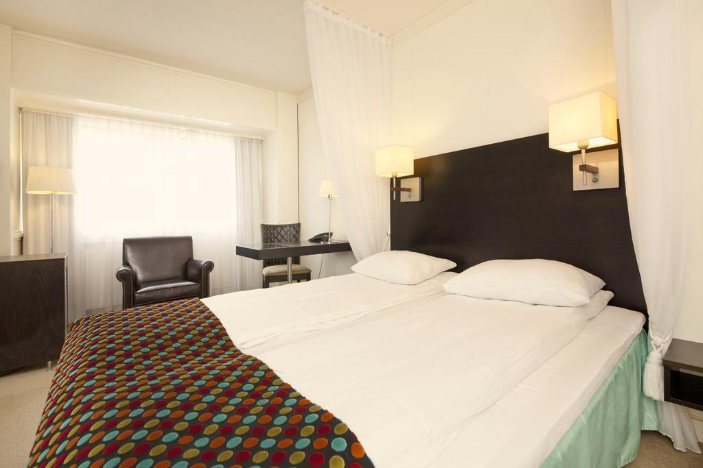 Quality Hotel Strand Gjøvik Zewnętrze zdjęcie
